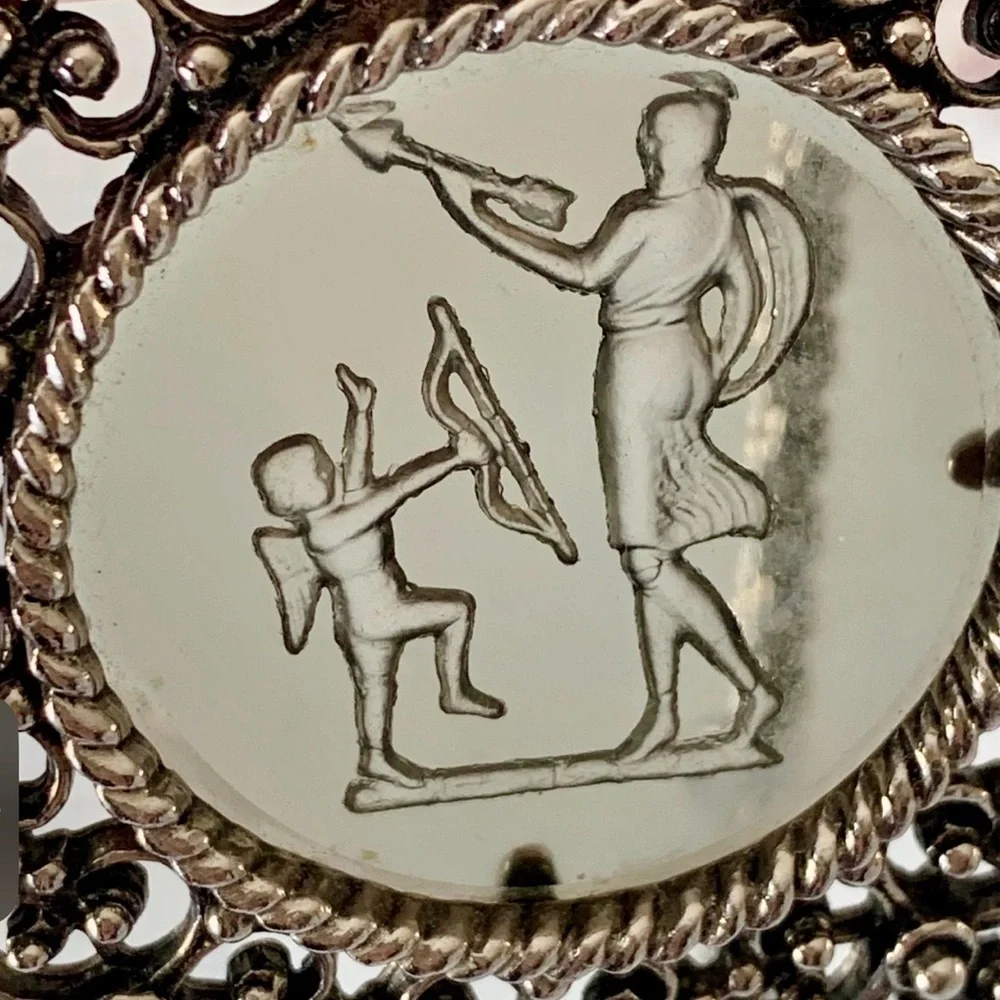 GOLDETTE Vintage Silver Intaglio Glass Cameo Cupid Venus Tassel Necklace